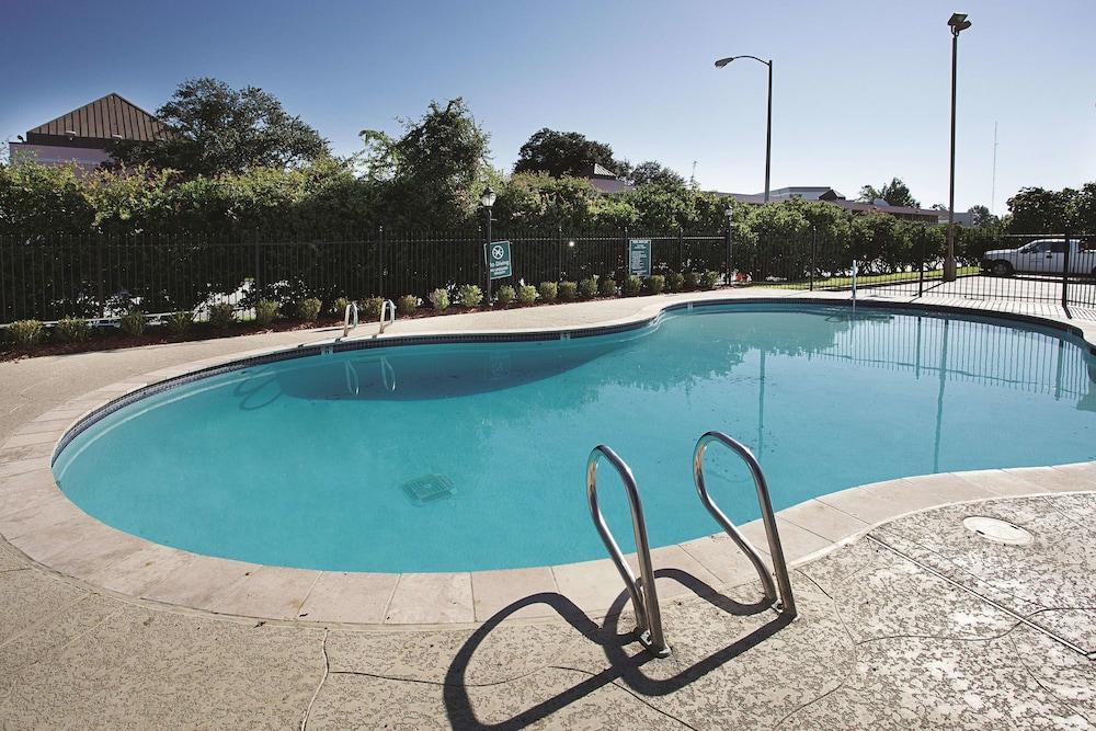 Hotel La Quinta By Wyndham Baton Rouge Siegen Lane à Prairieville Extérieur photo