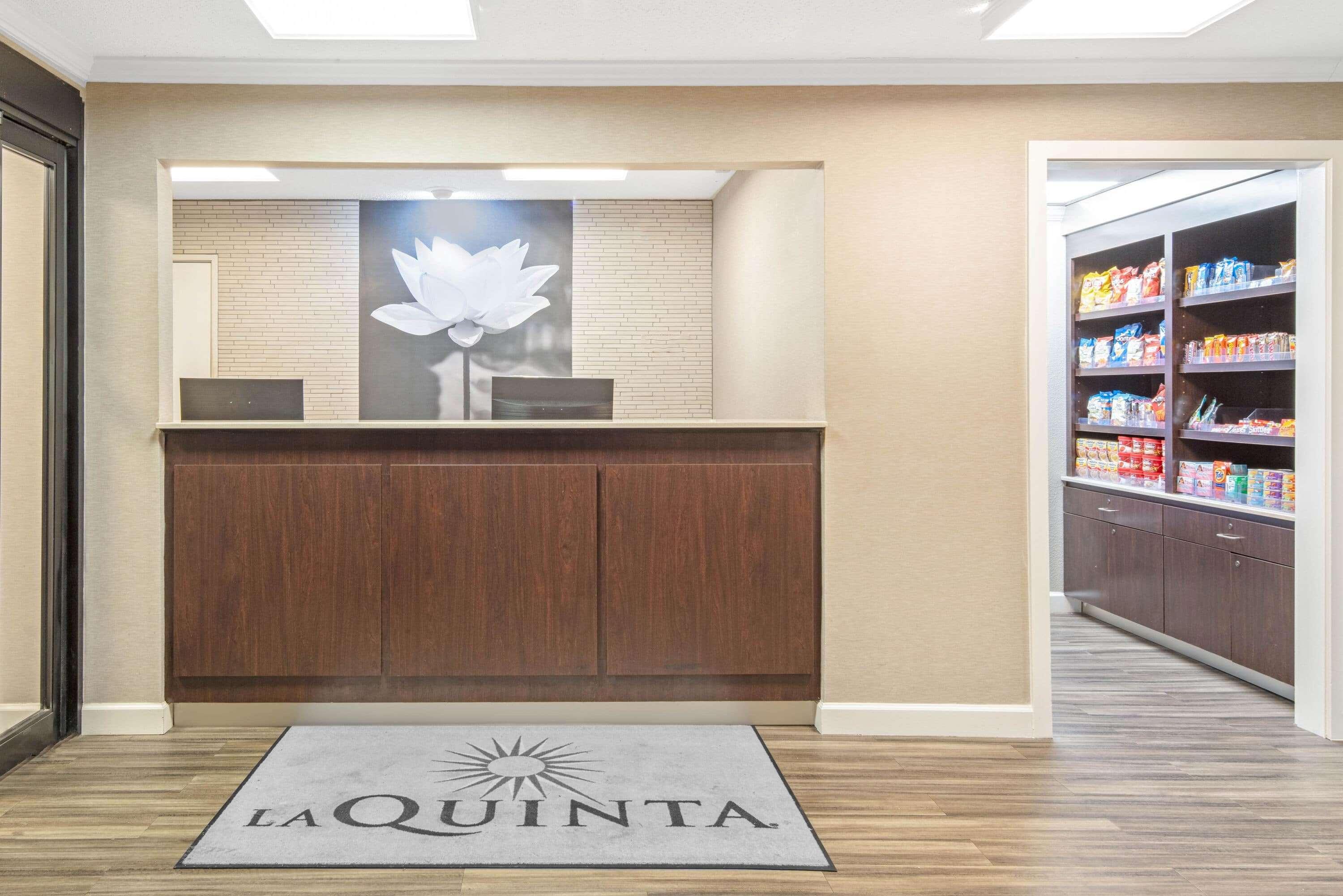 Hotel La Quinta By Wyndham Baton Rouge Siegen Lane à Prairieville Extérieur photo