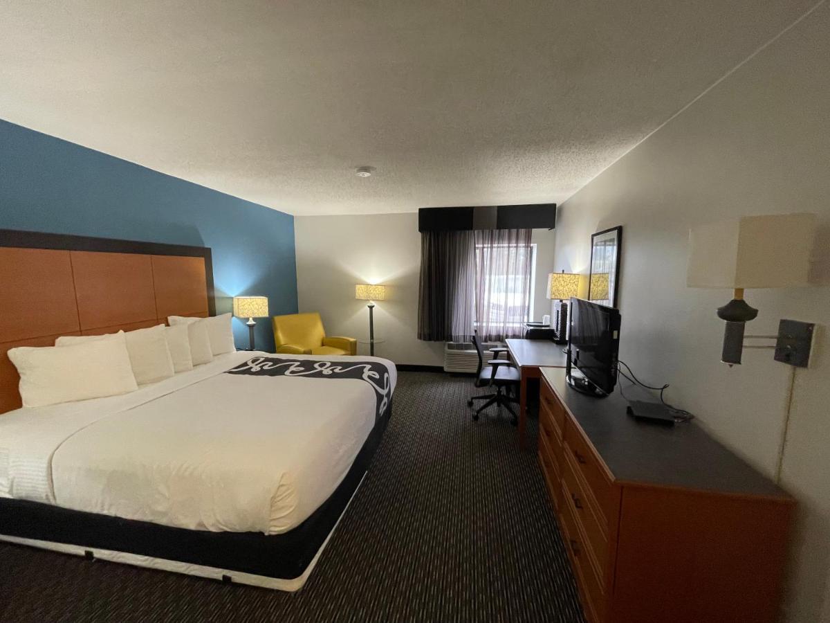 Hotel La Quinta By Wyndham Baton Rouge Siegen Lane à Prairieville Extérieur photo