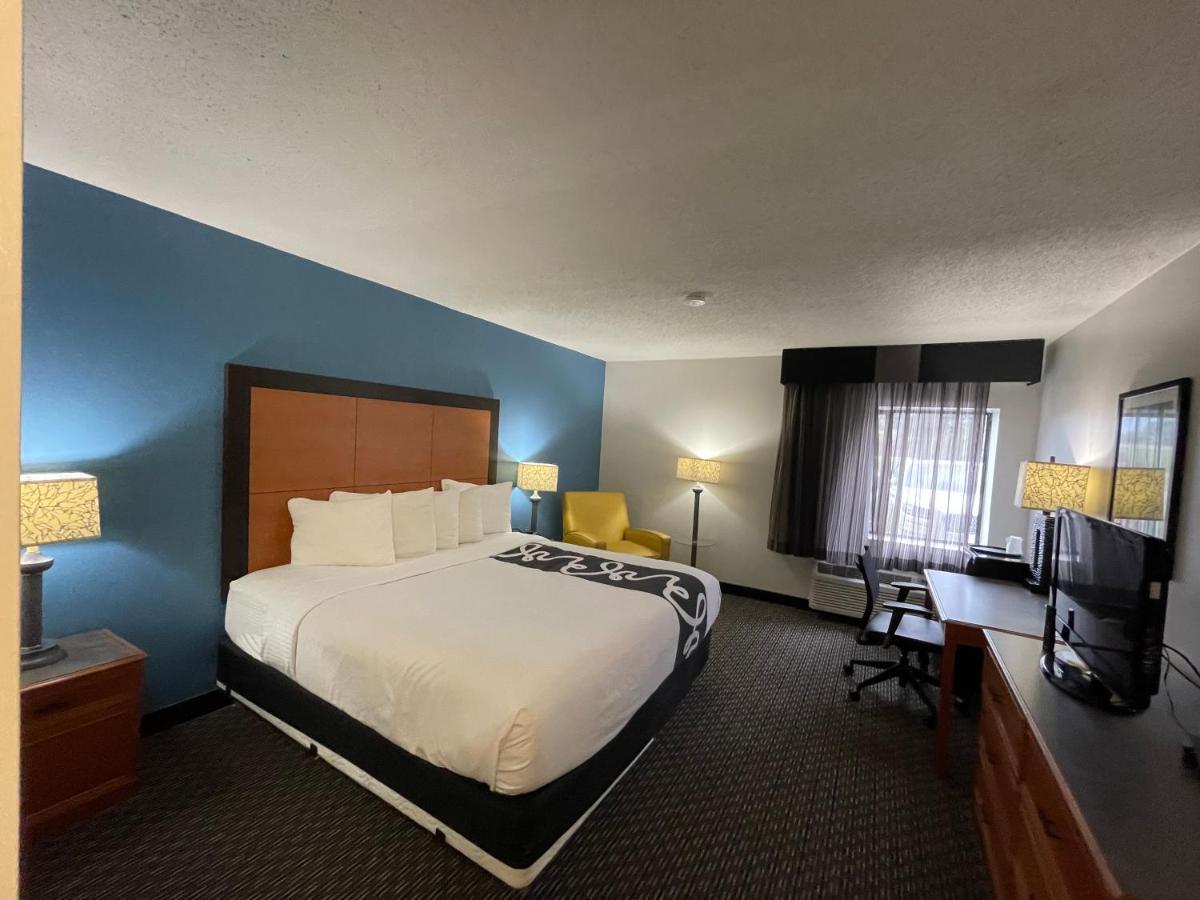 Hotel La Quinta By Wyndham Baton Rouge Siegen Lane à Prairieville Extérieur photo